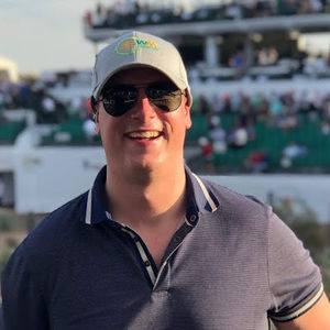 Meet your Posher, Zachary